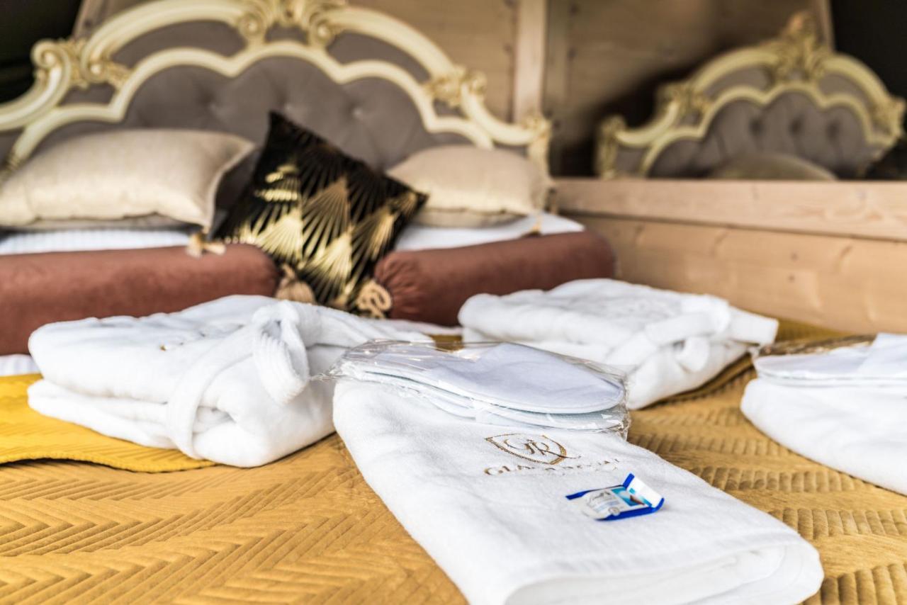 Glamp Royal Otel Biały Dunajec Dış mekan fotoğraf